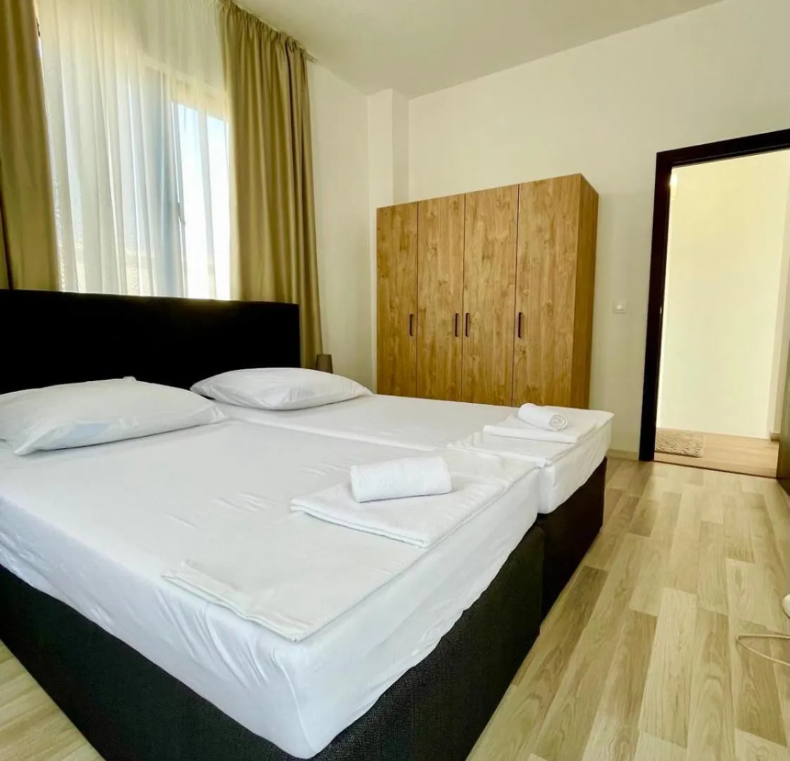 Majestic Villas Pomorie Park Sarafovo 0*,  Bulgaria
